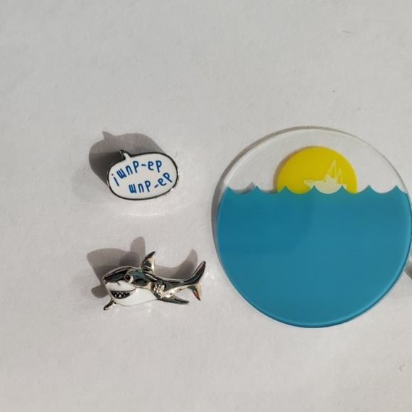 *SOLD* Origami Owl Limited Edition JAWS Living Locket - Picture 4 of 6